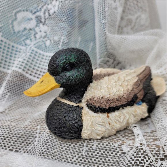 Vintage Yellow Bill Duck Figurine Resin, Nice Detail - Picture 1 of 7
